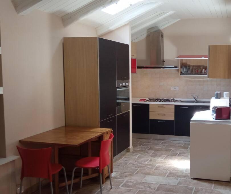 Appartement Tra Torino E Alba In Centro